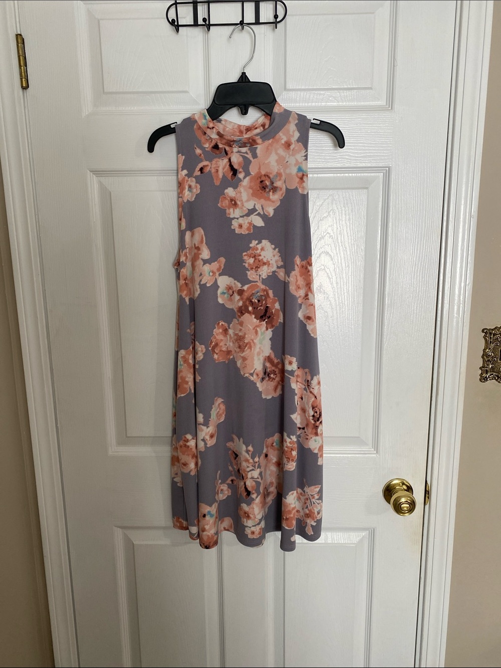 Sleeveless Floral Mini Dress in Purple with Peach/pink Blooms